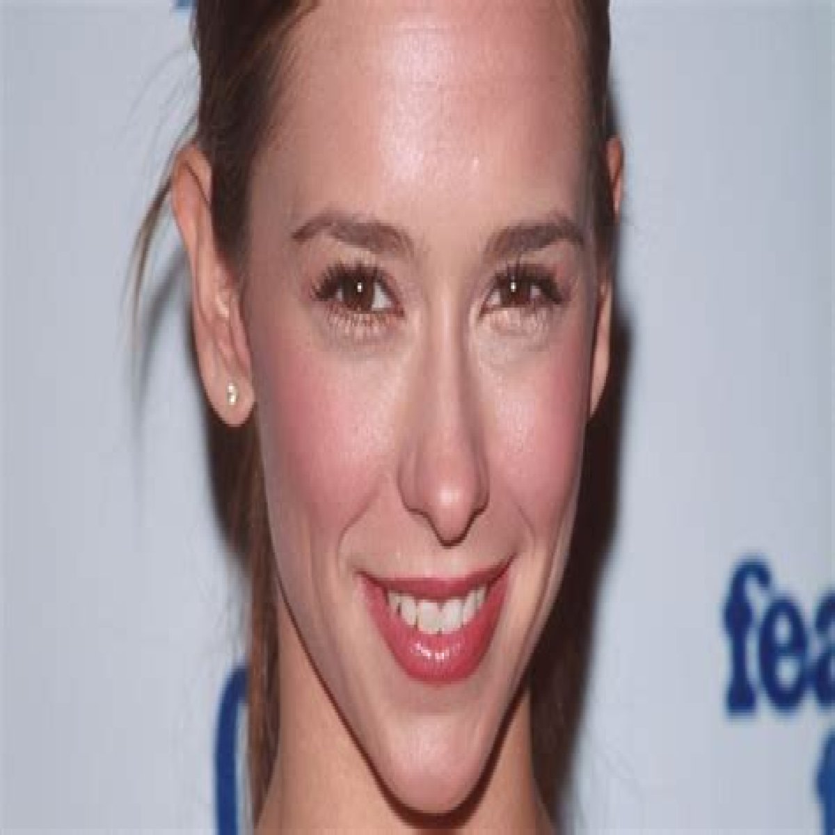 The Transformation Of Jennifer Love Hewitt From 14 To 42